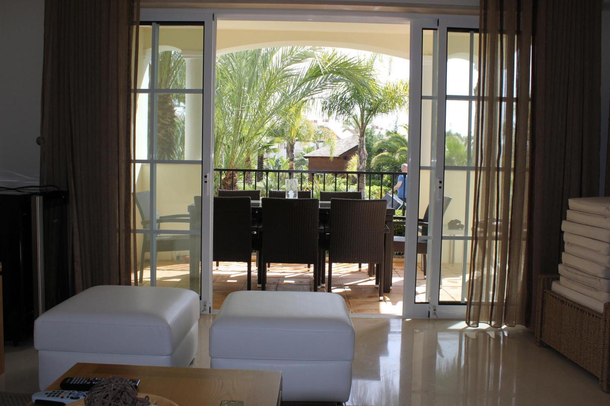 Luxury 3 Bedroom Apartment On Gated Complex Quarteira Exterior photo